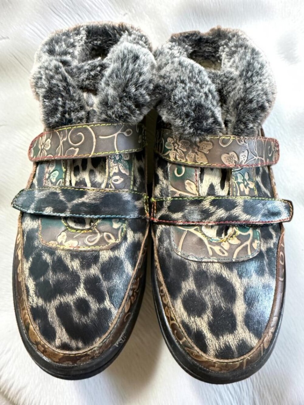 Like-New L'Artiste by Spring Step Lamya Grey Leopard Print - Size 39 EU/8.5 US